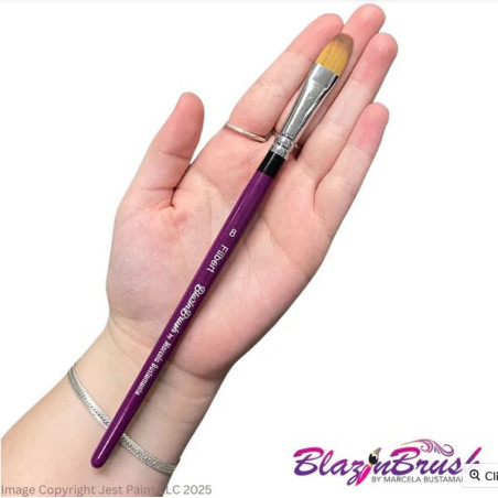 Blazin Brushes by Marcela Bustamente | Schminkpenselen kopen