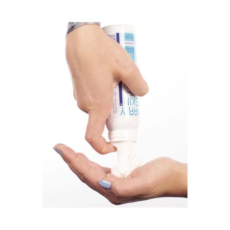 De Marly Skin foam beschermt, versterkt en regenereert je huidbarrière - als een tweede huid!