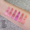 Gimme Glitter Lipstick geeft intense kleur met een schitterende glitterfinish, waardoor je lippen met één swipe direct opvallen!